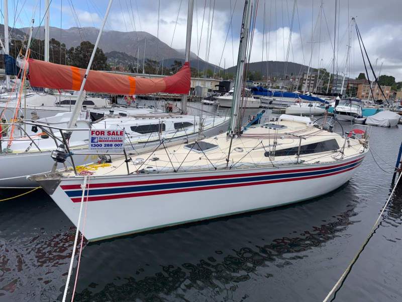 Farr 1104 "RUMBEAT" - Competitive Racing Yacht