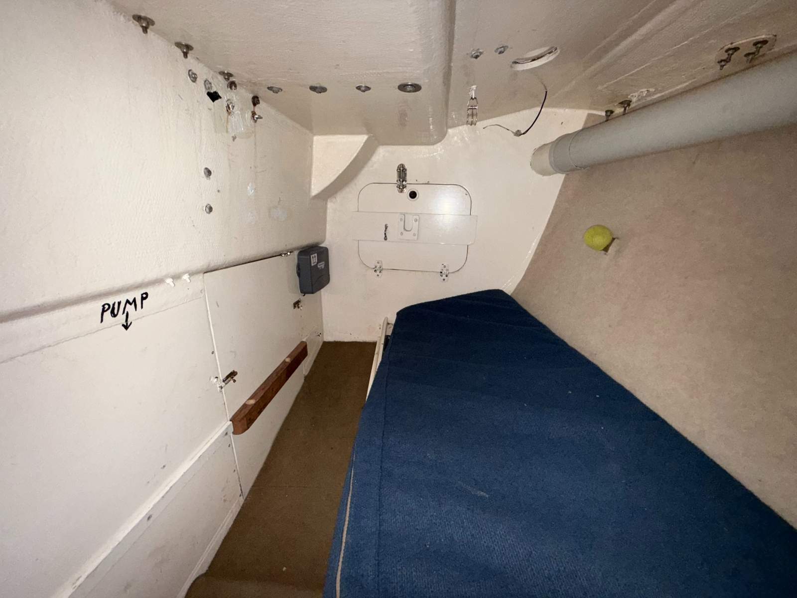 Farr 1104 RUMBEAT – Competitive Racing Yacht