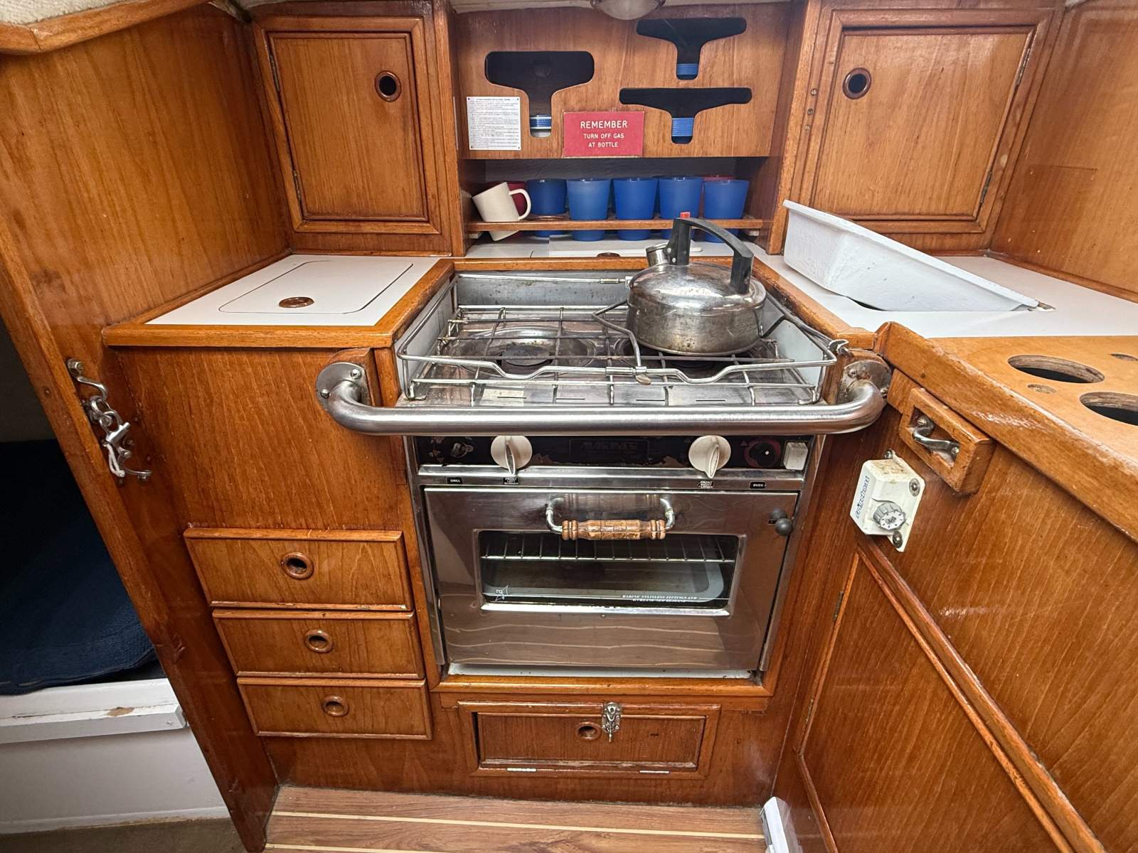 Farr 1104 RUMBEAT – Competitive Racing Yacht