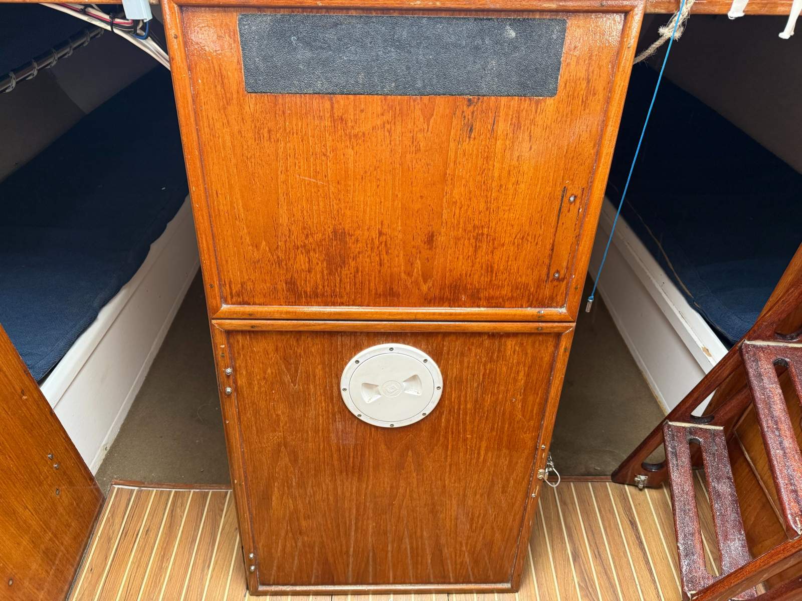 Farr 1104 RUMBEAT – Competitive Racing Yacht