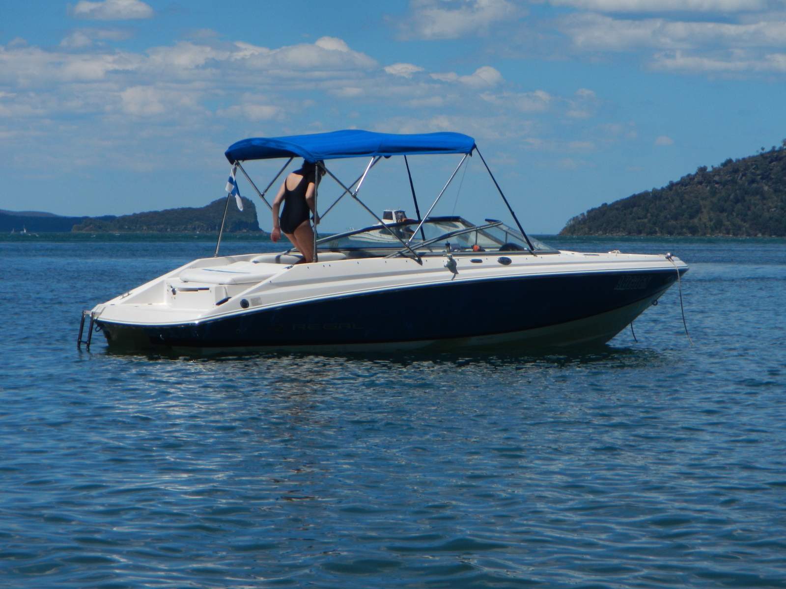 Regal 2000 ES Bowrider