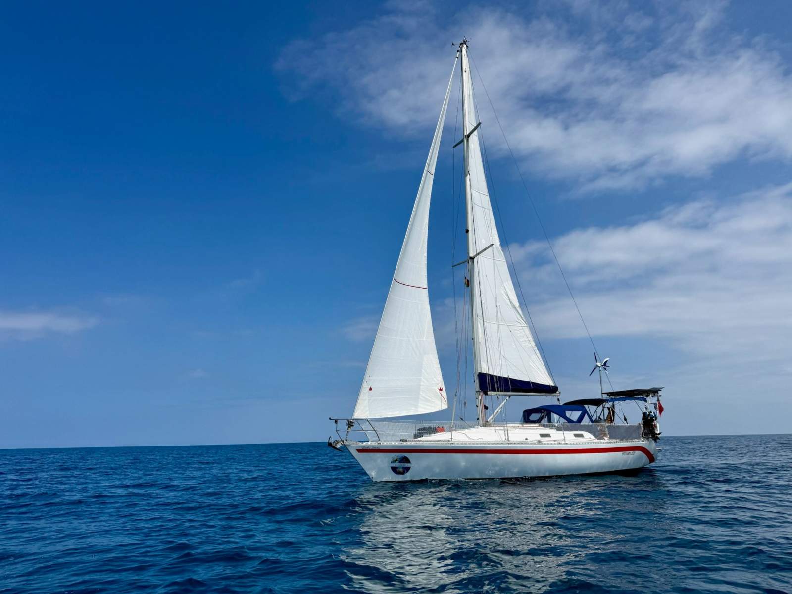 Dresport Furia 37 (39 ft) Extraordinary Cruiser ready to sail:Dresport Furia 37