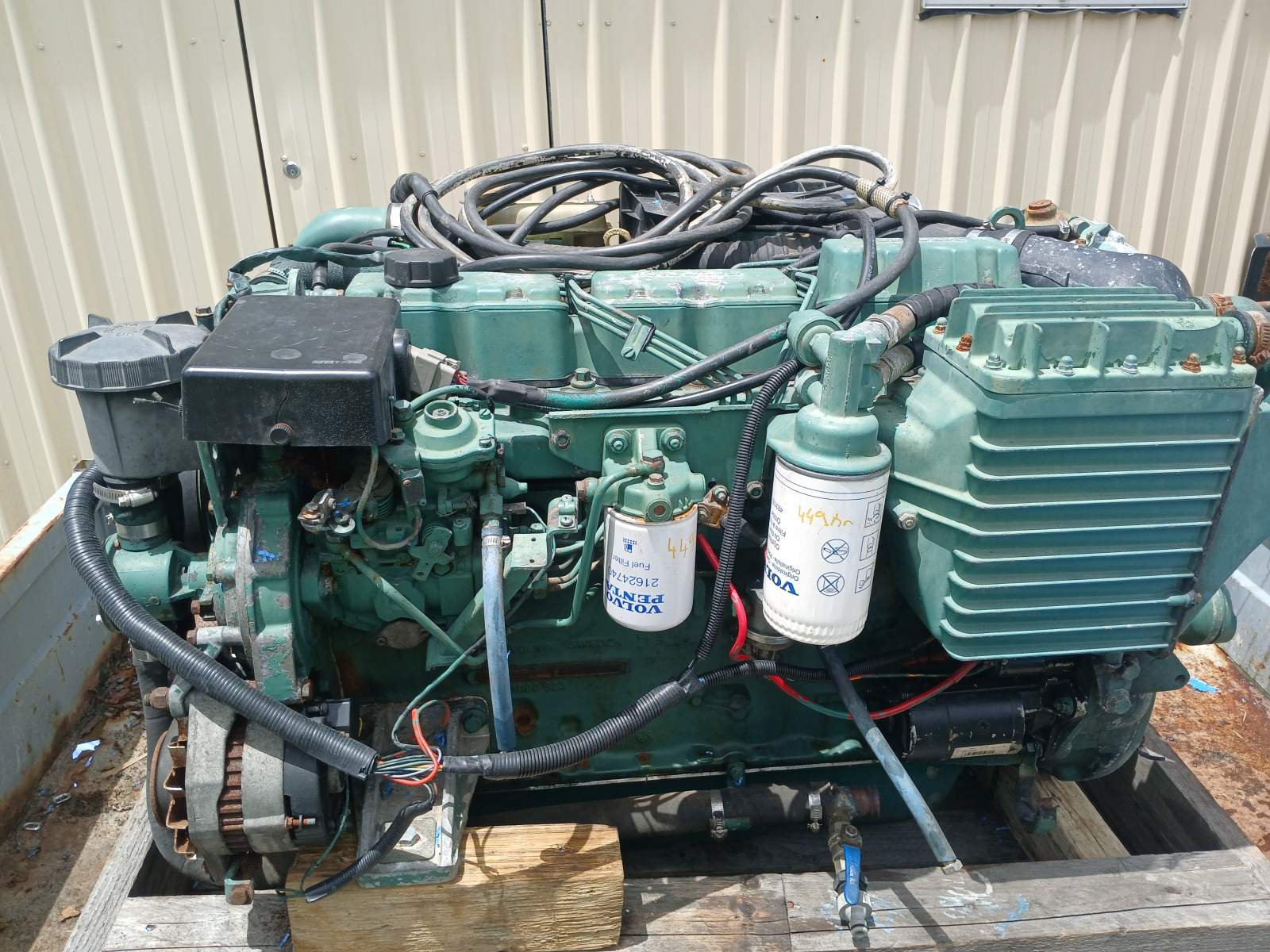 Volvo Penta 6 Cylinder Motor