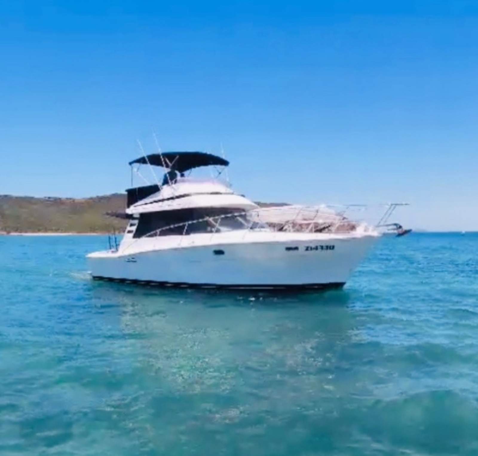 Riviera 35 Open Flybridge