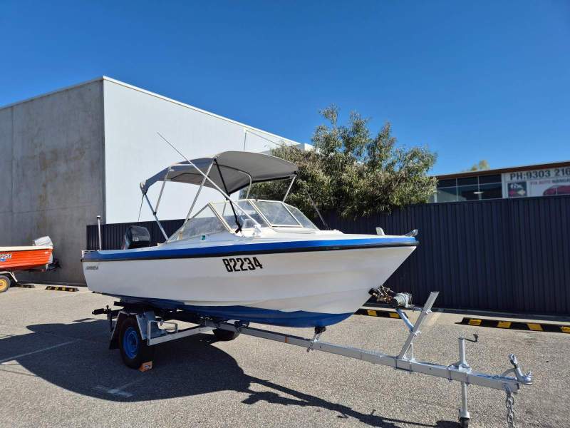 Caribbean Runabout Just serviced and over the pits