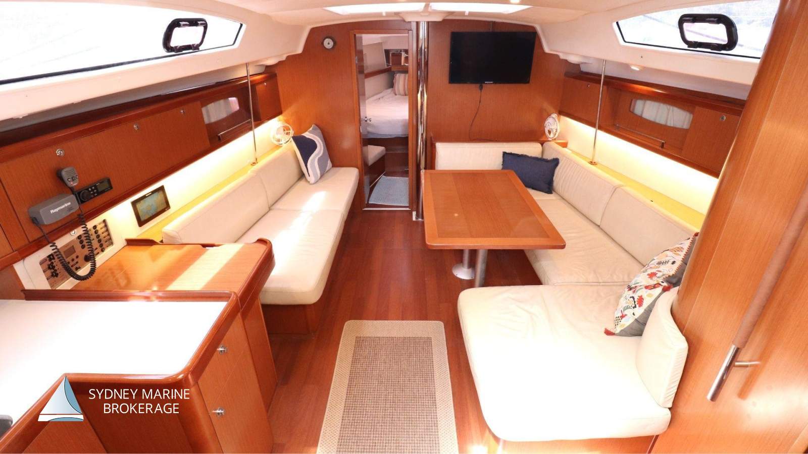Beneteau Oceanis 43:Sydney Marine Brokerage Beneteau Oceanis 43 For Sale 3
