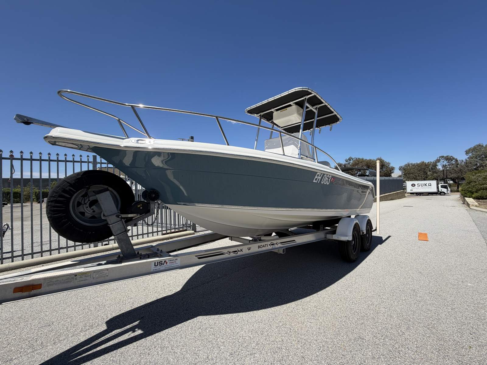 Key West 189 SF Center Console