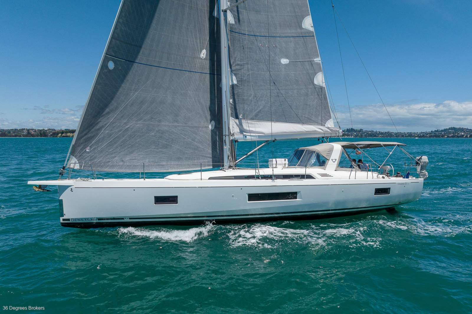 Beneteau Oceanis 51.1