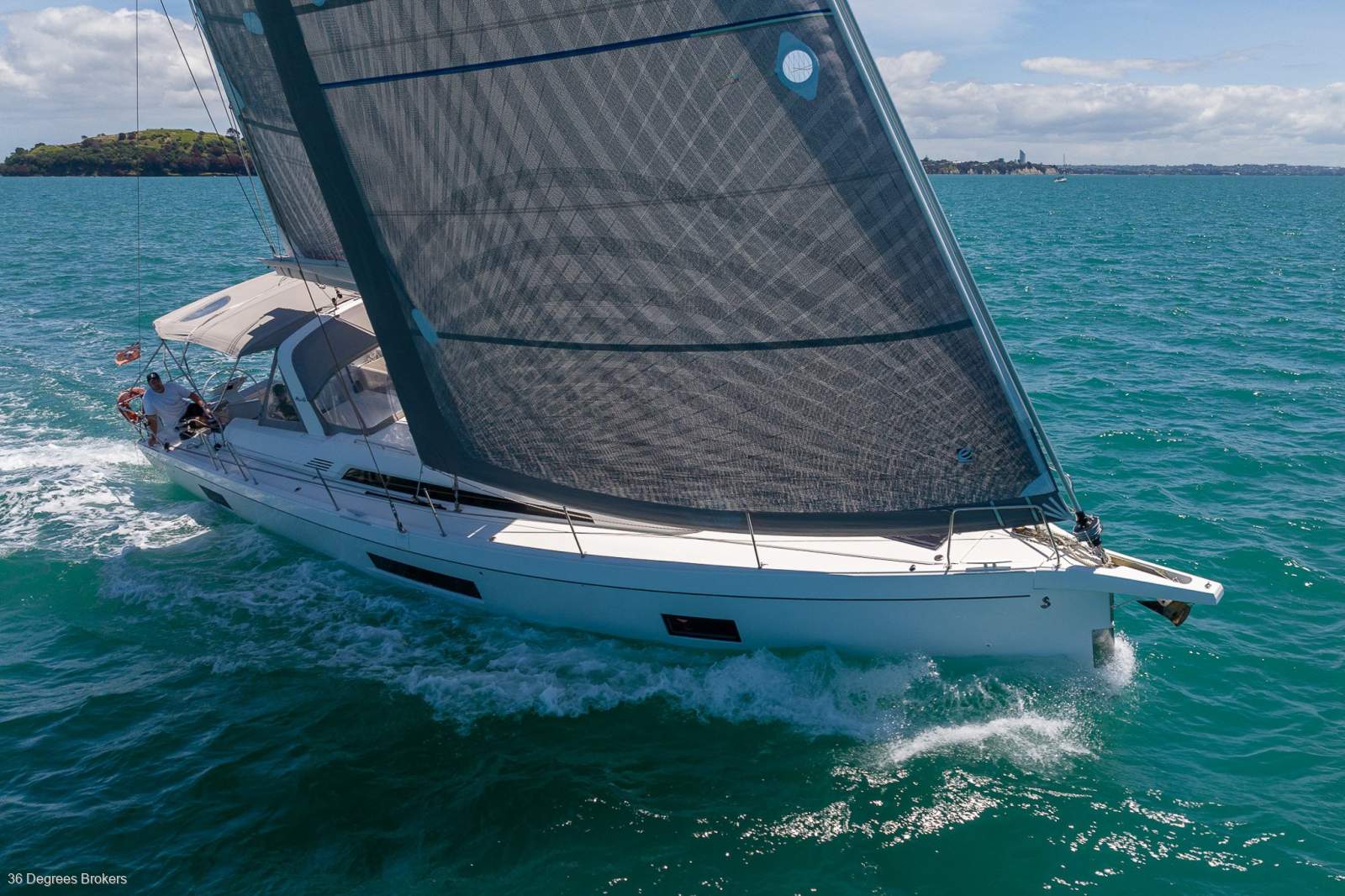 Beneteau Oceanis 51.1