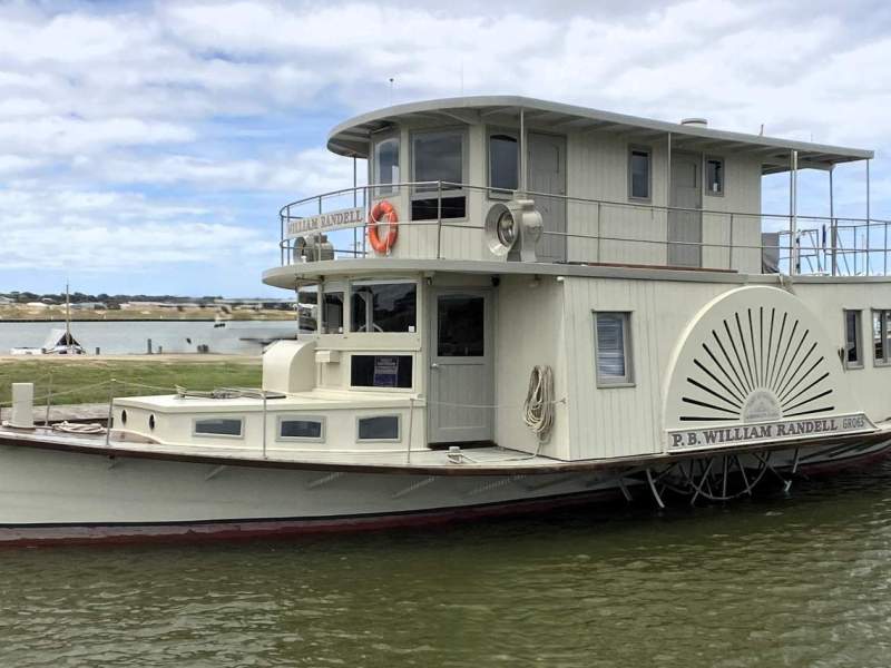 "PB William Randall". Exceptional Paddle Boat.
