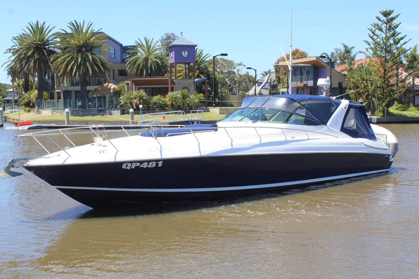 Riviera M430 Sports Cruiser
