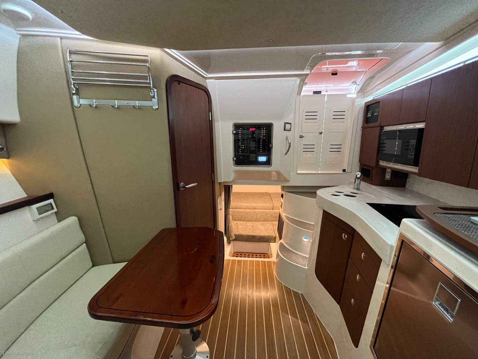 Grady-White Express 330 - 2023MY