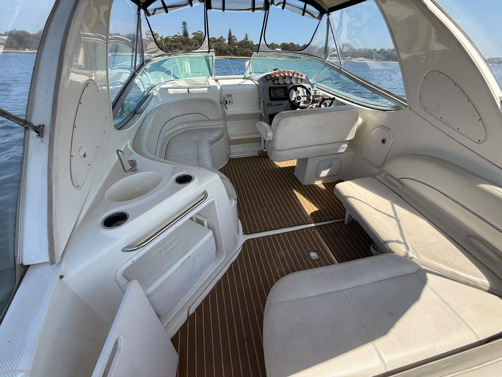 Bayliner 300 Cruiser