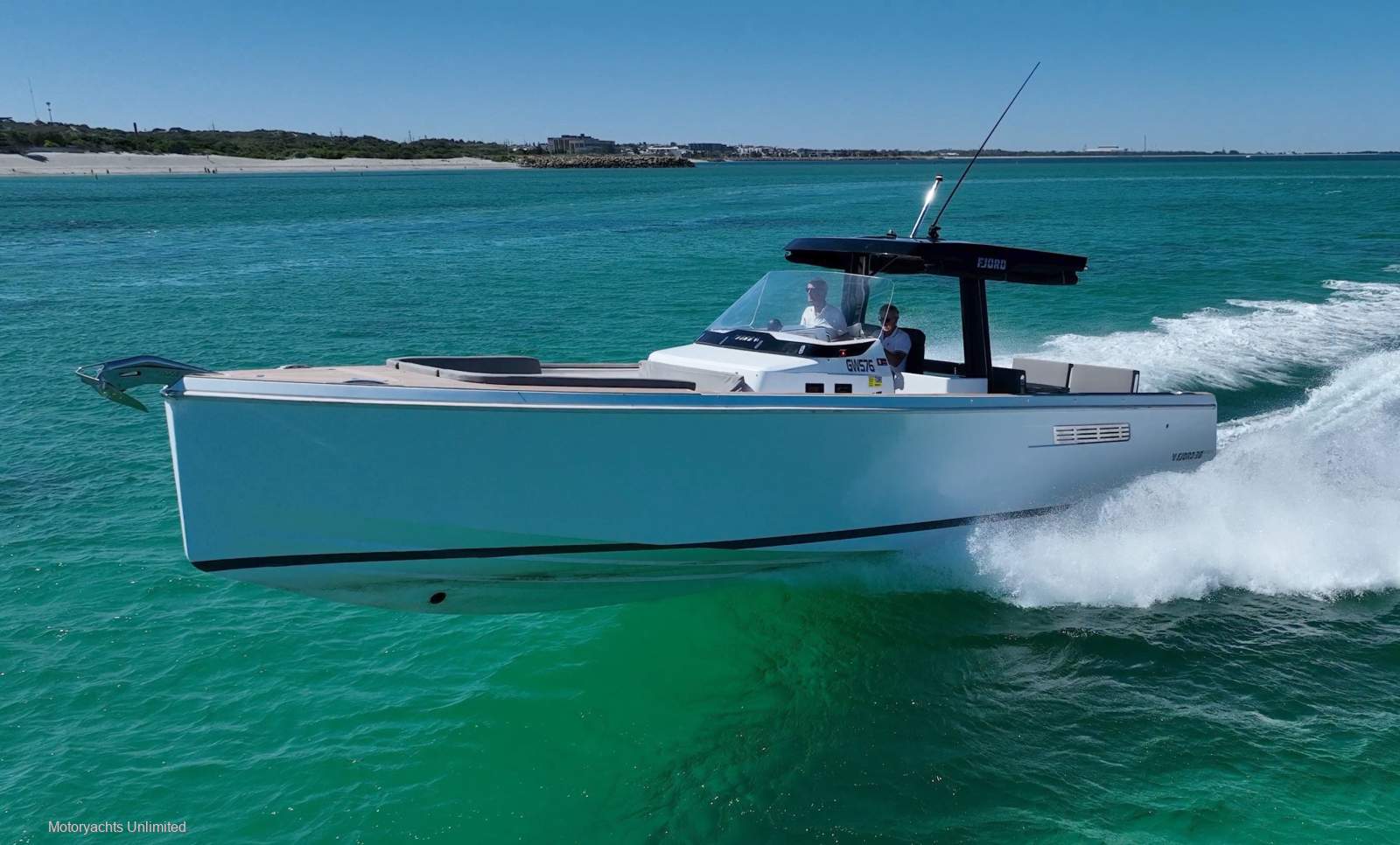 Fjord 38 xpress Super chic, superyacht dayboat