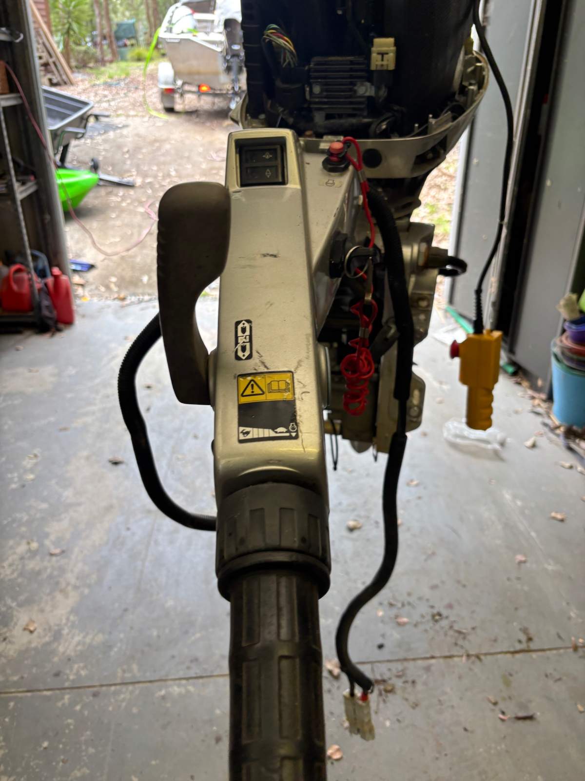 Honda 4-stroke long shaft electric trim / start
