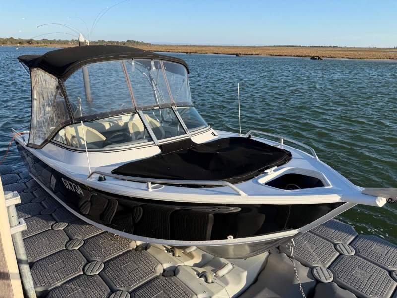 Quintrex 520 Cruiseabout 115hp