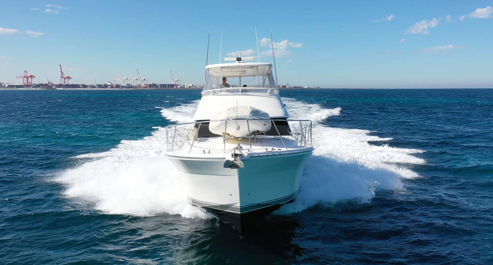 Riviera 47 Flybridge