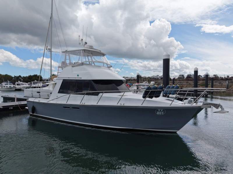 Outsider 42 Grandsport