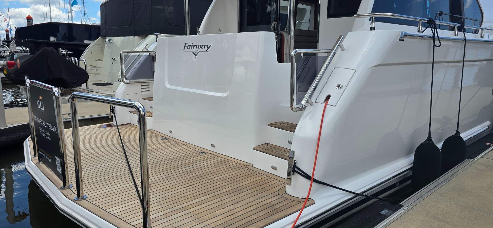 Fairway 52 Pilothouse