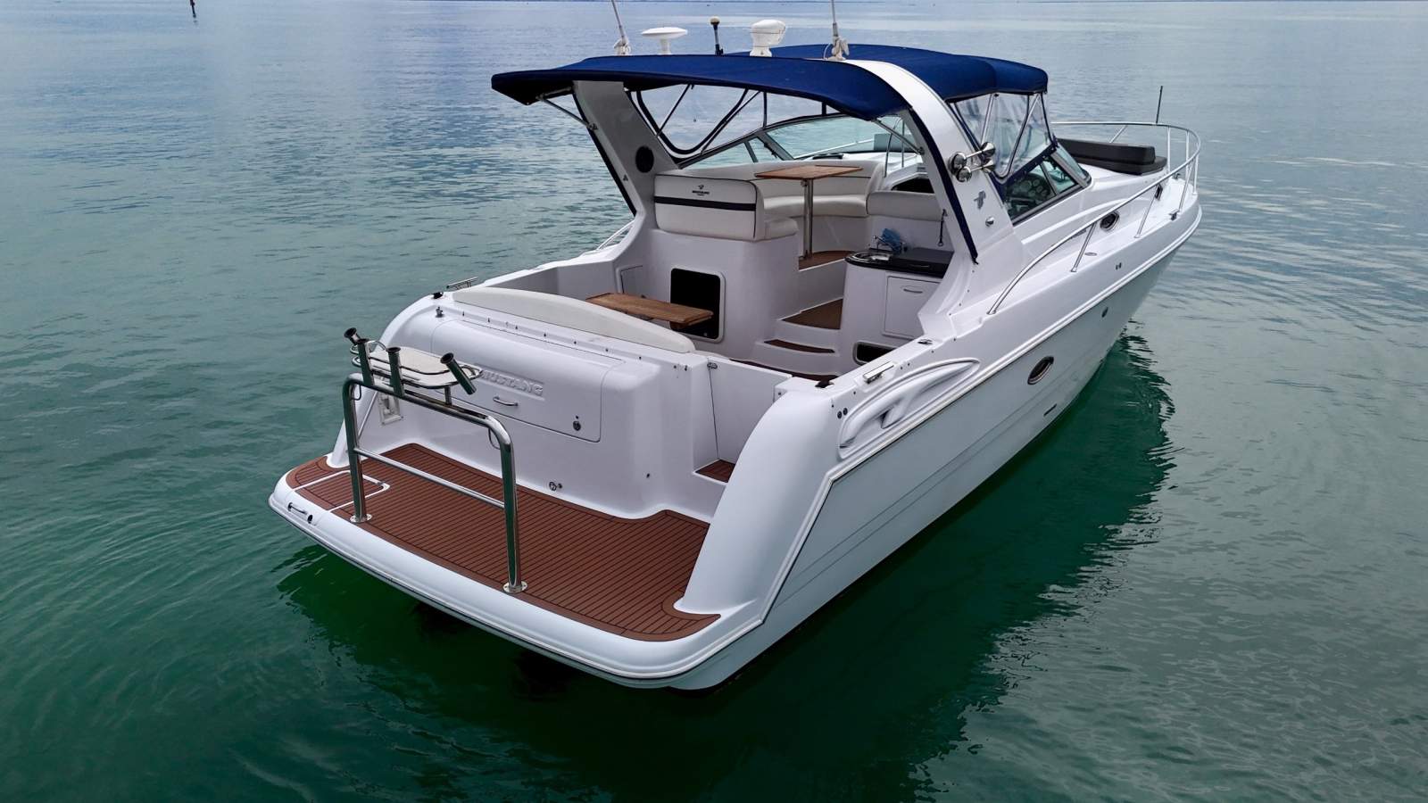 Mustang 3800 Sportscruiser