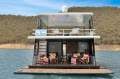 KAPALUA Houseboat Holiday Home on Lake Eildon:Kapalua on Lake Eildon