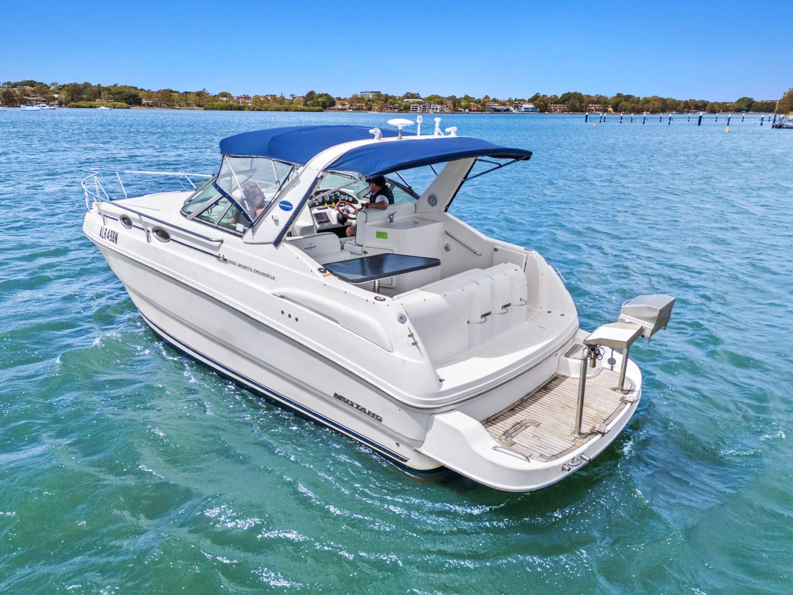 Mustang 3200 Sportscruiser