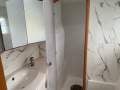 Lagoon 440 Exceptional Cruising / Bluewater Catamaran:Main separate shower