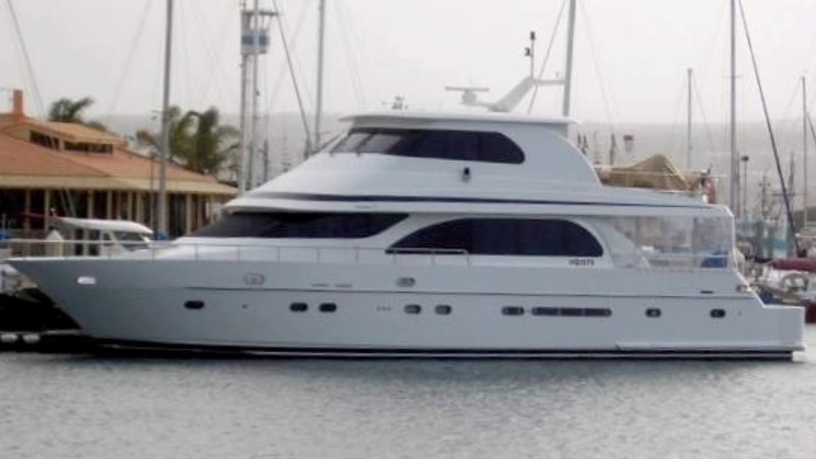 Monte Fino 73 Flybridge