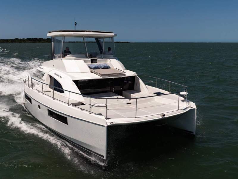 Leopard Catamarans 43 PC