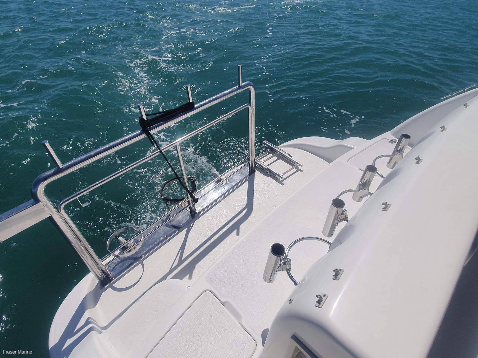 Mustang 3200 Wide Body Sports Cruiser