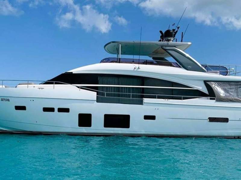 Princess 75 Motor Yacht Flybridge