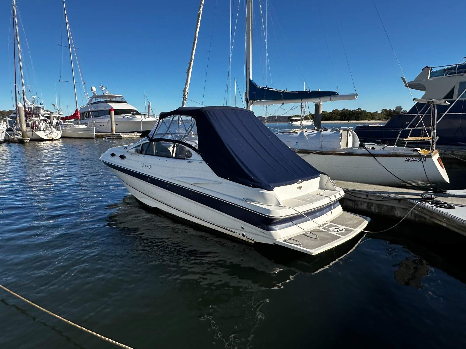 Regal 2550 LSC Cuddy Cabin