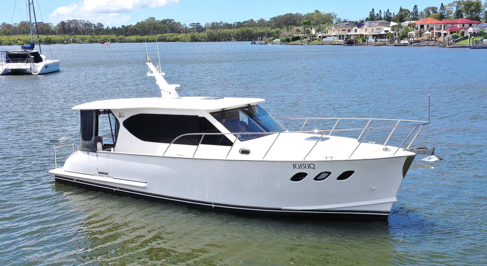 Island Gypsy Newport 400