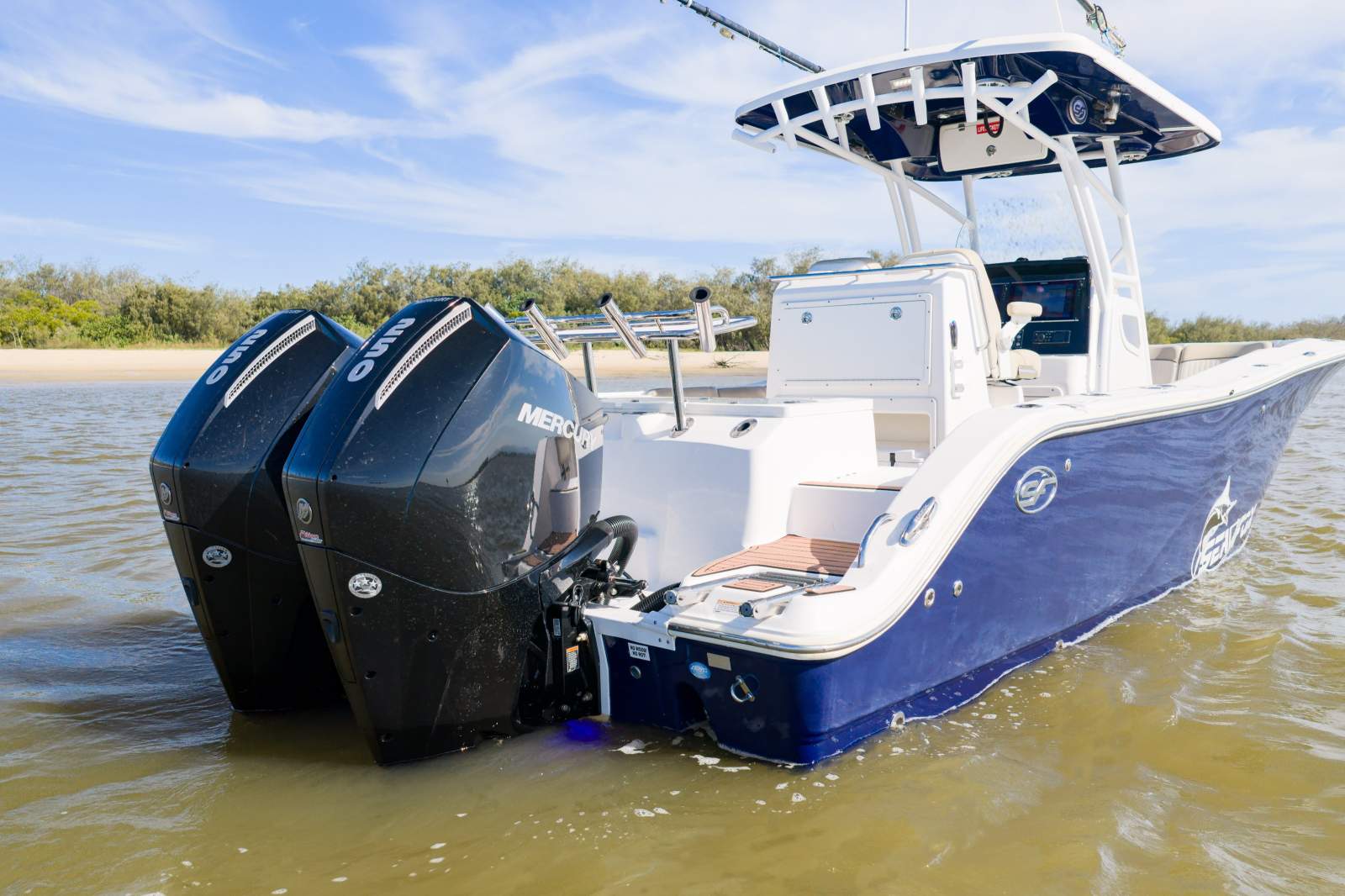 Sea Fox 288 Commander - NEW ENGINES & INCLUDES SEA PEN