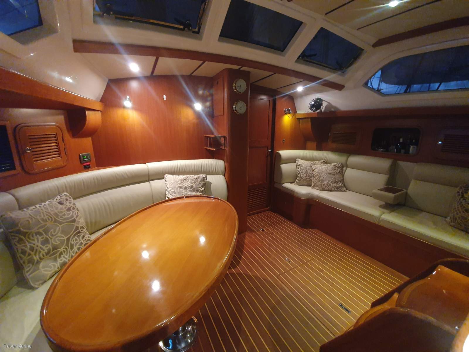 Tayana 48 Deck Saloon