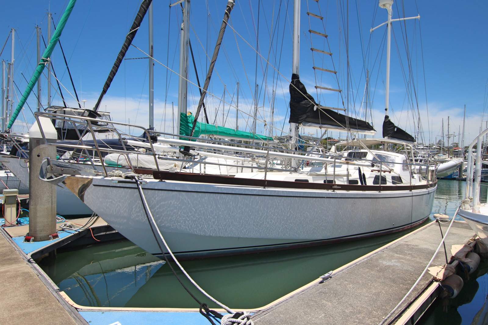 Roberts 47 Steel Ketch Roberts Mauritius extended