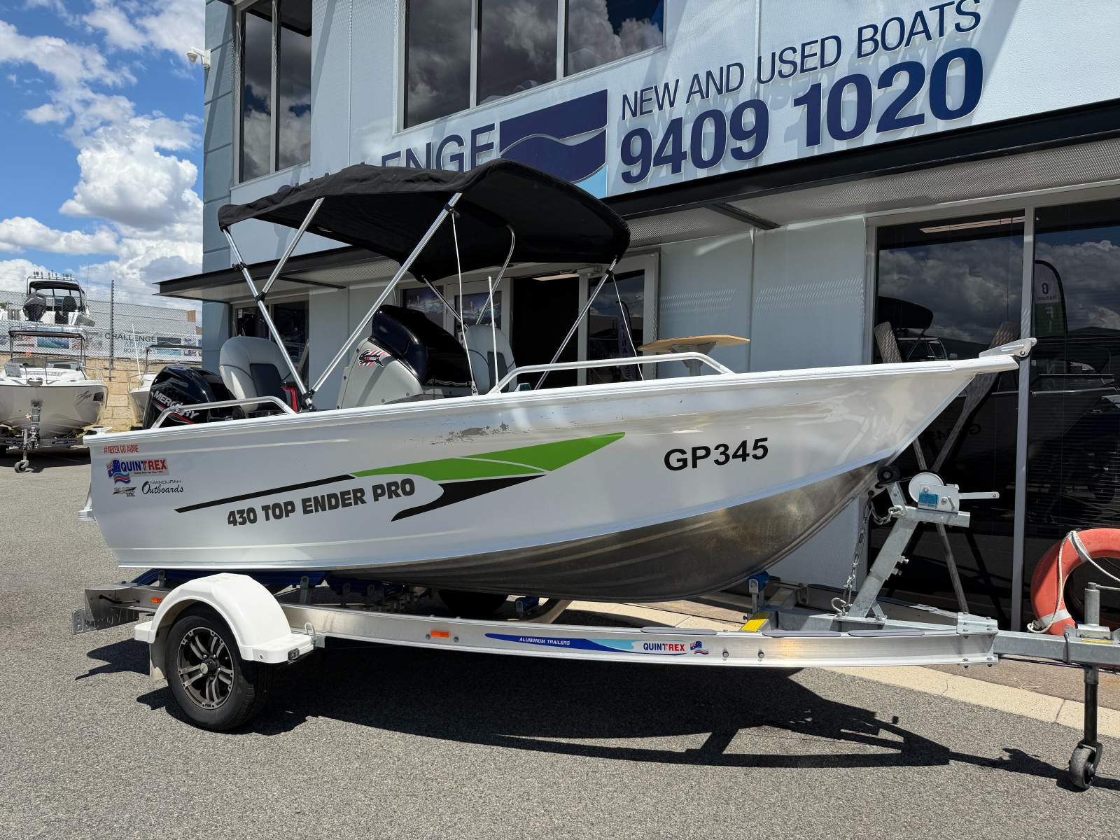 Quintrex 430 Top Ender Pro With Mercury 60HP 4-Stroke (148 Hours)