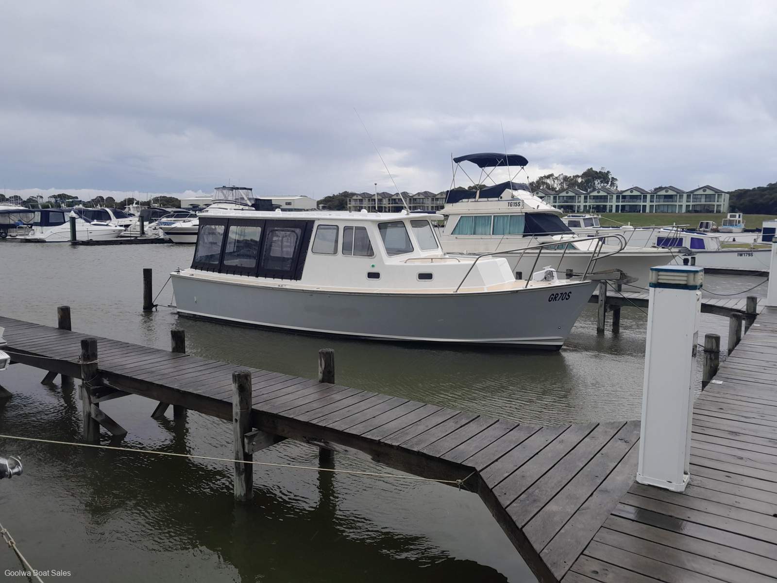 Peachey 30 Weekender Custom