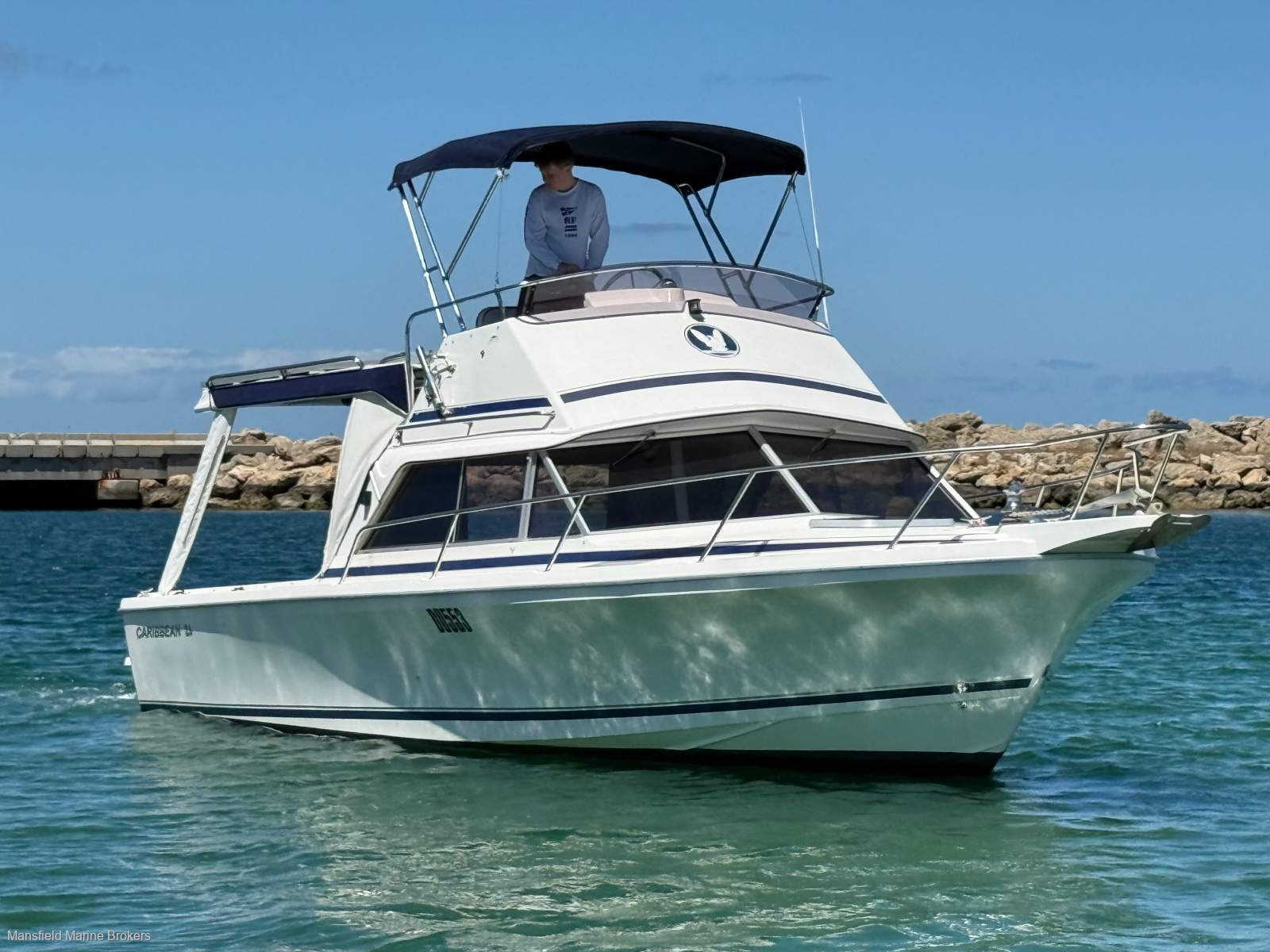 Caribbean 26 Flybridge Sports Fisherman