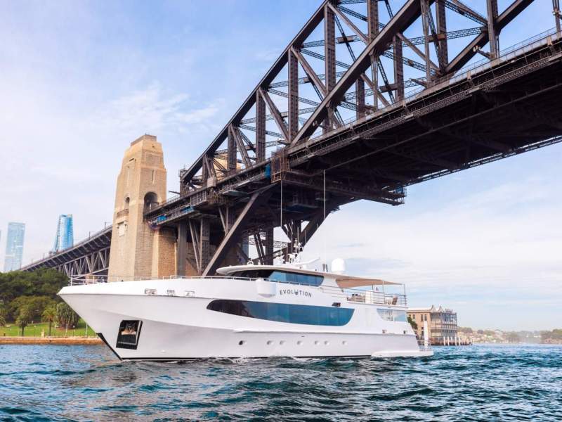 Oceanfast Motor Yacht