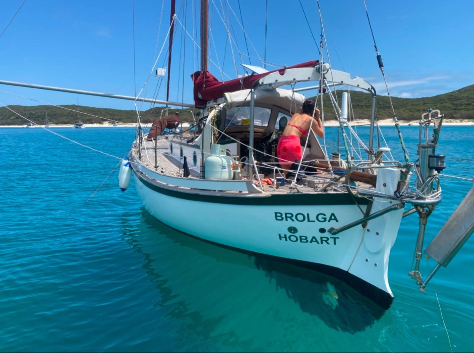 Classic 32ft cold moulded sloop, new engine!