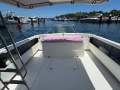 Caribbean 27 Flybridge Cruiser Exceptional condition + Bow thruster