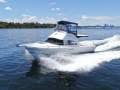 Caribbean 27 Flybridge Cruiser Exceptional condition + Bow thruster