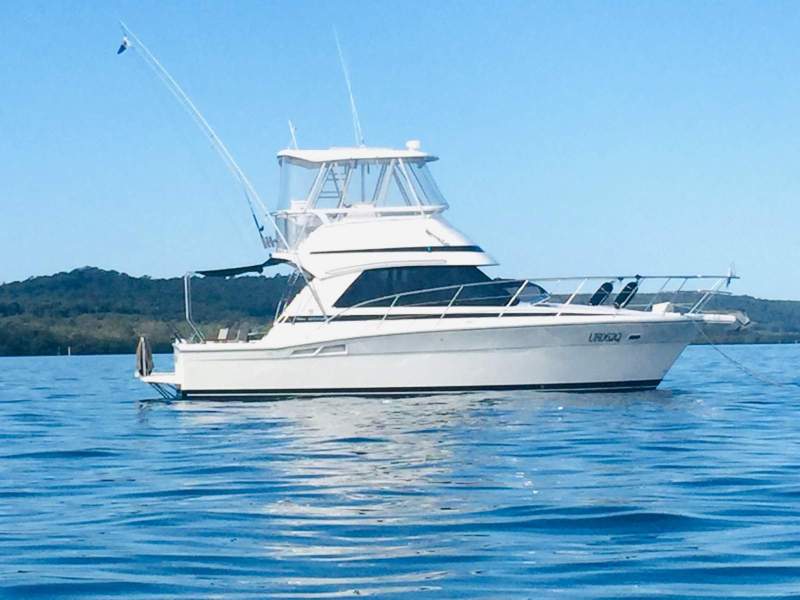 Riviera 34 Platinum Flybridge