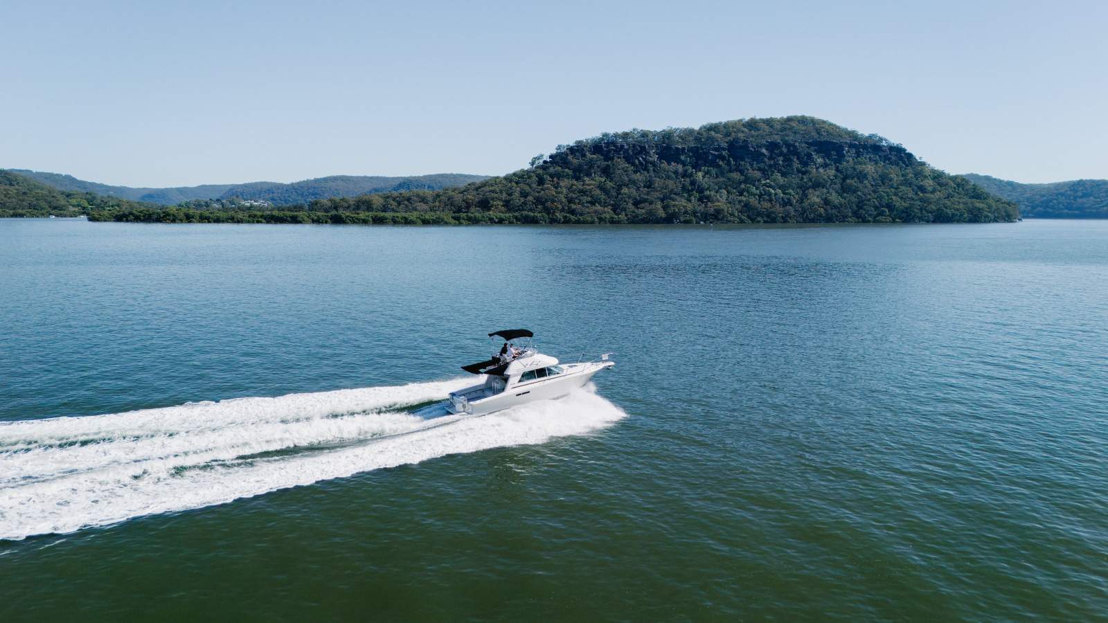 Sea Ray 310 Sports Bridge