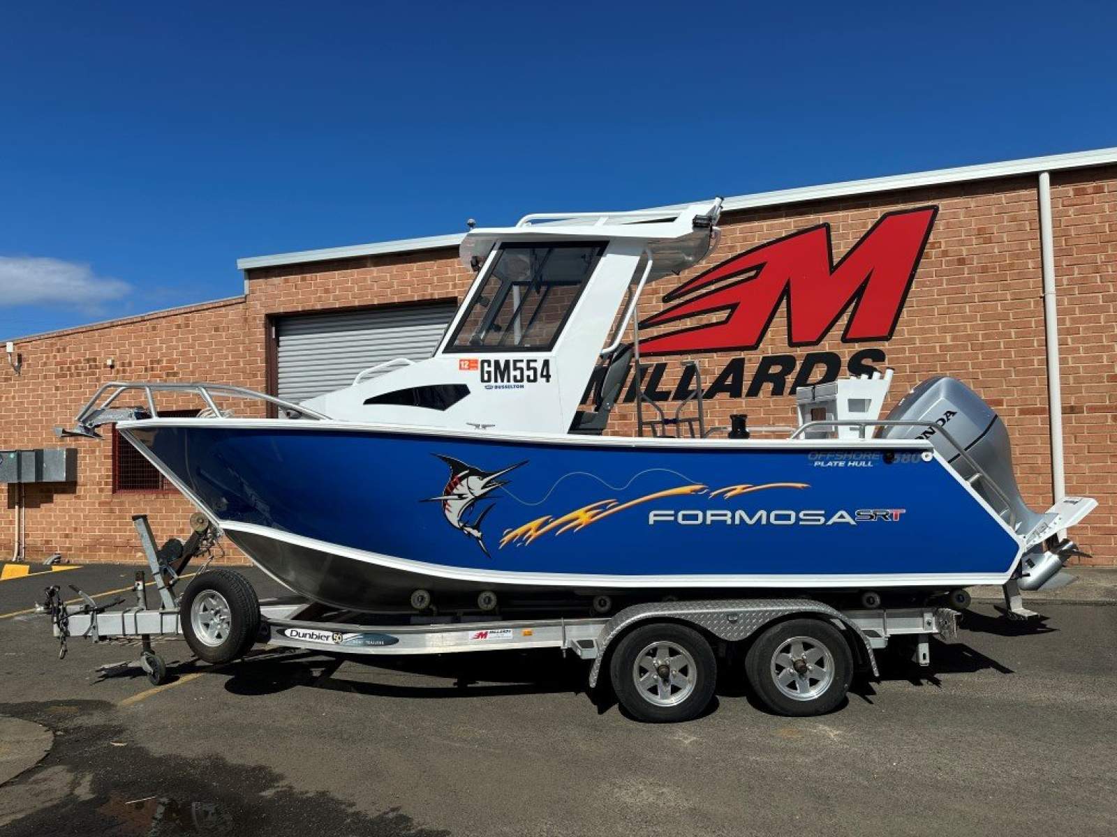 Formosa SRT 580 Enclosed Centre Cabin (Same size as current 595 )