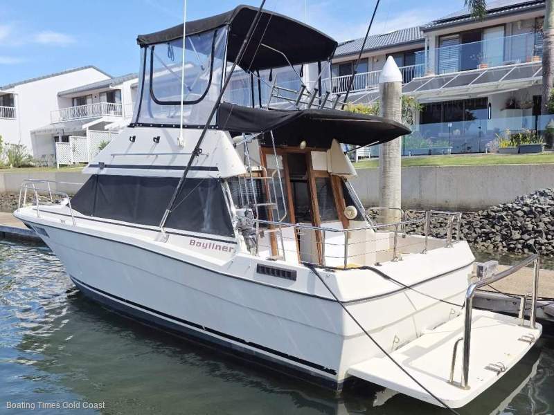 Bayliner 2855 Contessa Flybridge