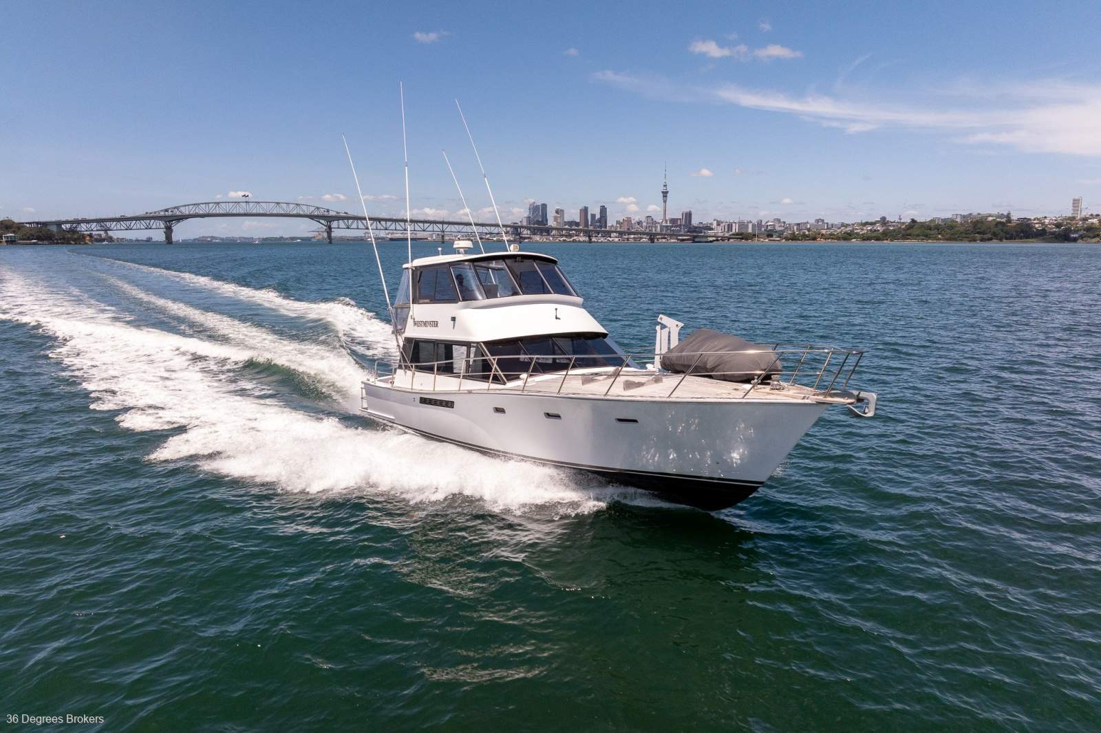 Salthouse 53 Sportfisher