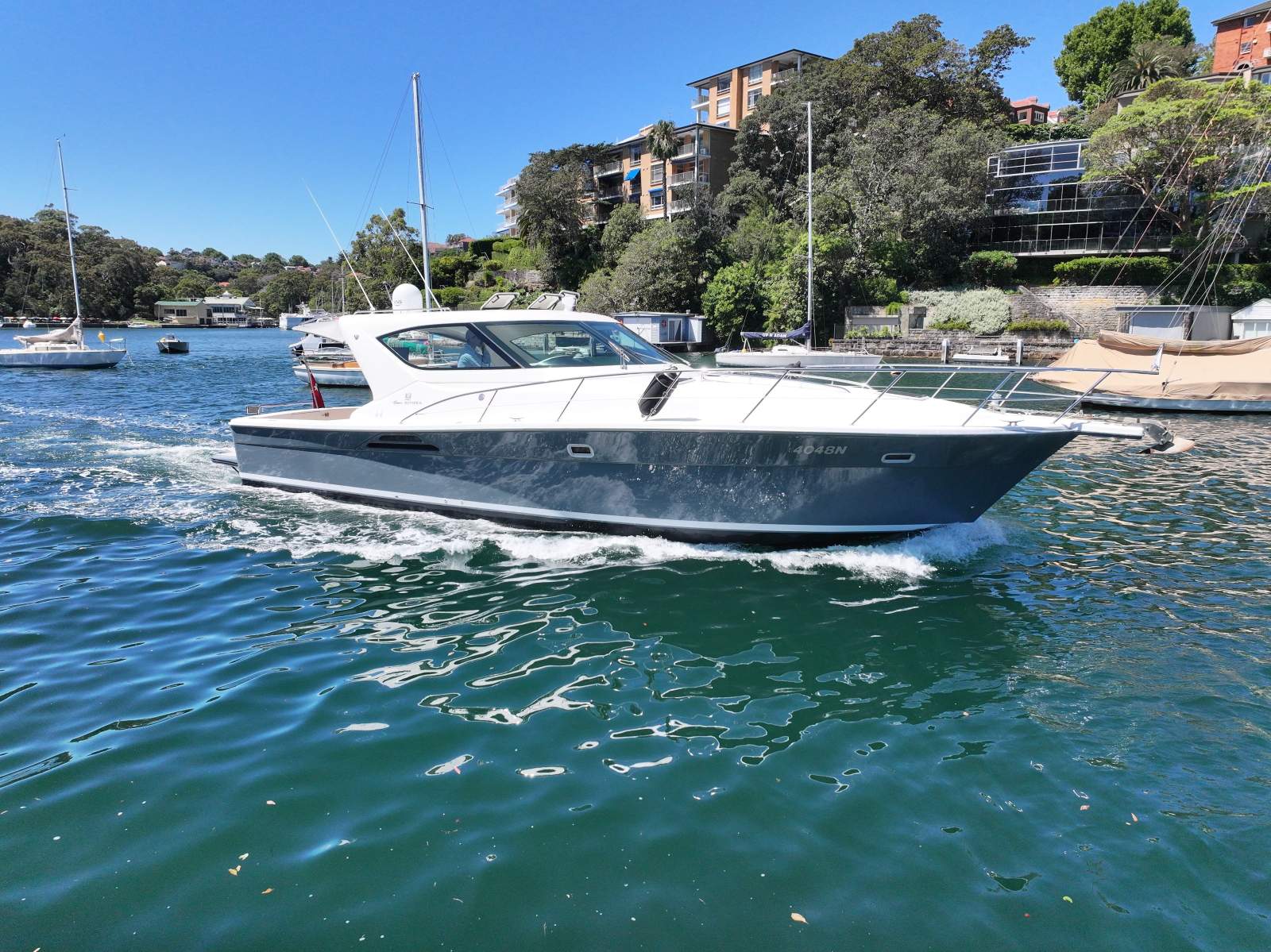 Riviera 4000 Offshore