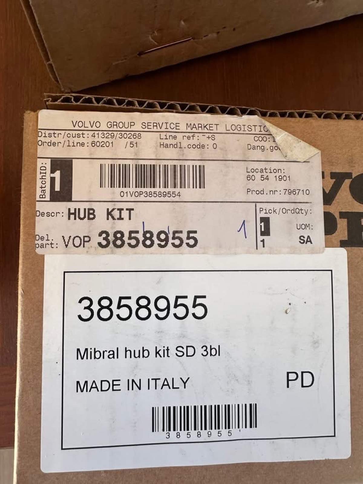 Volvo Propeller Hub kit #3858955 NEW